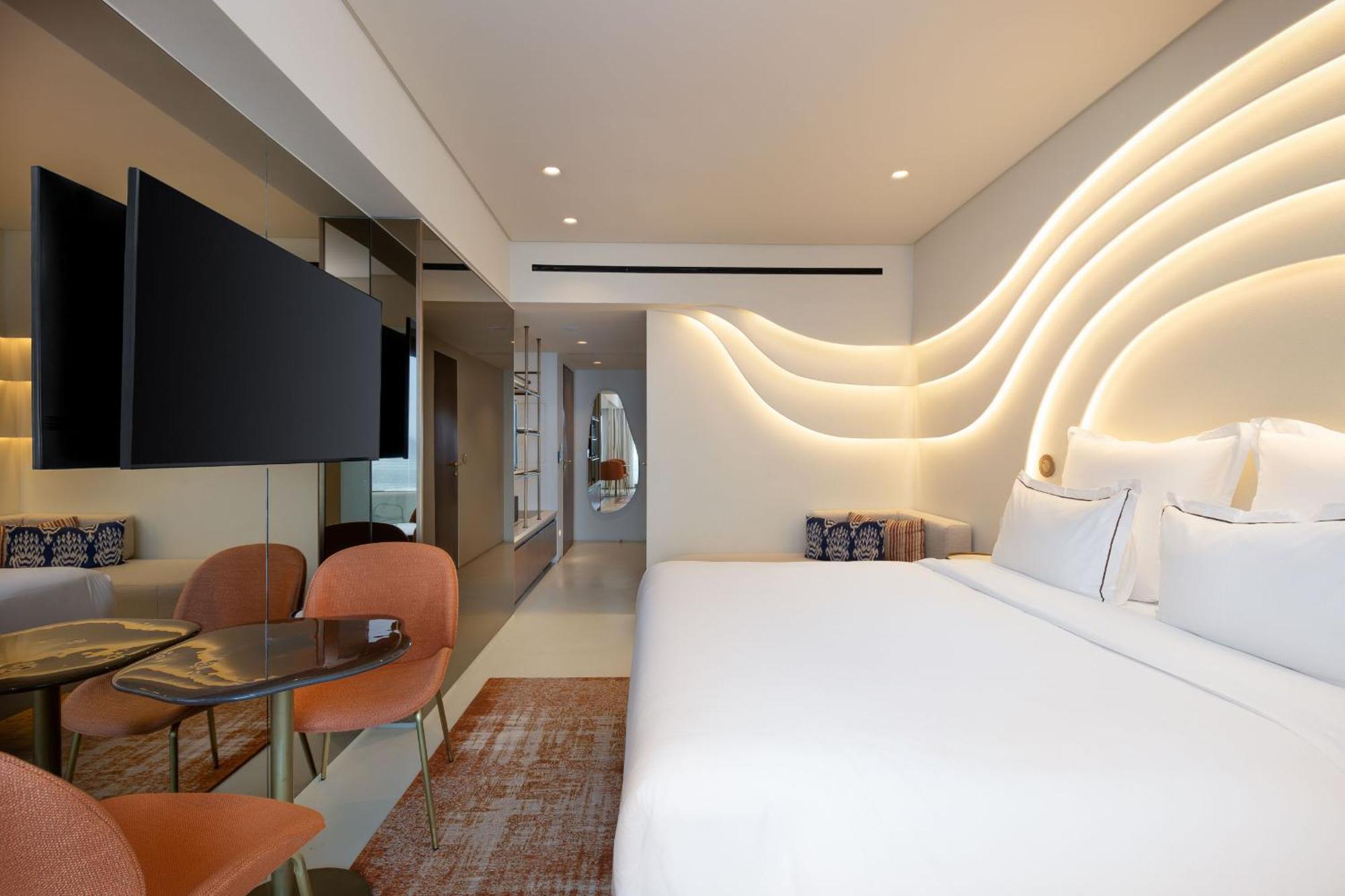 Isla Brown Corinthia Resort & Spa, Curio Collection By Hilton Agioi Theodoroi Room photo A room at the hotel